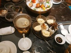 -半岛翡丽海鲜自助餐厅(观风亭店)