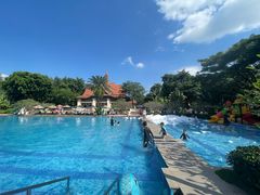 -西双版纳融创皇冠假日度假酒店