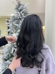 -十六番发型师事务所