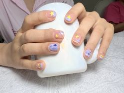 -槿里日式美甲工作室