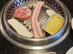 -木槿花韩式炭烤·熟成肉工坊(孙文东路店)