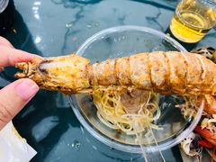 -覃记海鲜美食餐厅