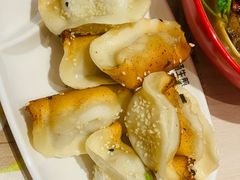 -小杨生煎(浦江欢乐颂店)