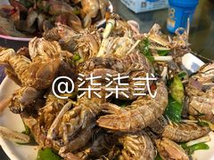 -亚龙湾8号(丁村万人海鲜广场店)