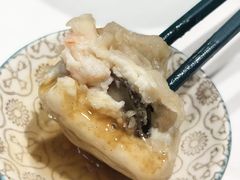 鲍鱼捞汁燕皮虾饺皇-喜势点·糖沙翁手工茶点·本地人茶居(永庆坊店)