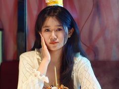 -山与蓝蛋糕(勒泰店)