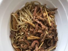 生爆牛肉丝拌川-二扁私房面馆(崂山路店)