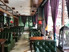 大堂-Local泰莲庭(虹鳟鱼店)