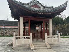 -梅村泰伯庙