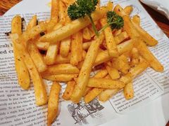 -1886德国汽车餐厅(外滩十六铺码头店)