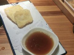 -野山舂·贵州现舂酸汤火锅(鸿通城店)