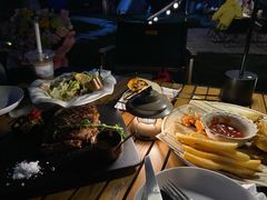 -Supine Bistro溯泮餐厅