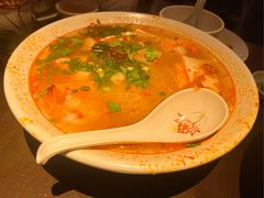 -大头虾越式风味餐厅(光明广场店)