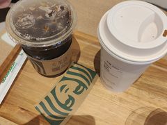 -星巴克臻选(莘庄仲盛店)