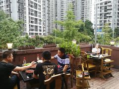 -渝宗老灶火锅(巴国城店)