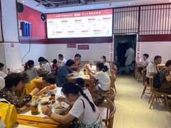 大堂-李兰英湖南面馆(护国路店)