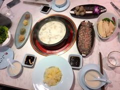 -捞神汤物料理(正大广场店)