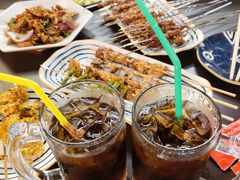 啤酒杯酸梅汁-许哥东北烧烤·铁丳烤串·宫后夹肉(繁花中心店)