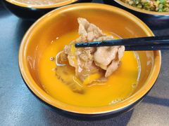 -牛武士寿喜烧·和牛火锅自助(全球首店)