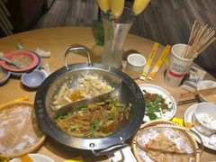 -小鱼小牛·鱼牛干锅·脆鱼火锅(世欧广场店)