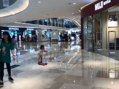 -杭州滨江宝龙城