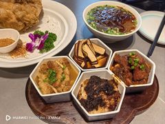 -唐猫庭院·千年陕菜(大唐不夜城店)