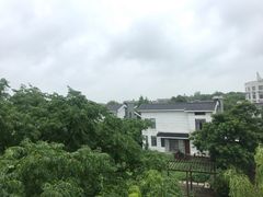 -上海银珠苑度假村-地面停车场