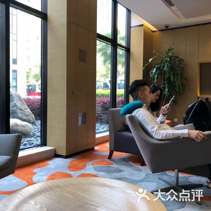上海共康智选假日酒店等候区图片-北京舒适型-大众点评网