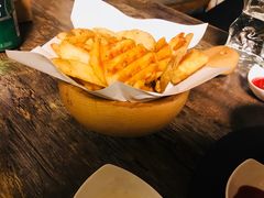 -HIGH FIVE哈福手工汉堡(桂林路店)