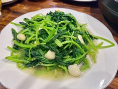 -乡土特色.冷锅鱼.牦牛肉汤锅