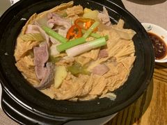 -彩蝶谷美食廊·粤式经典南番顺·铁板烧烤泰风味(广州长隆酒店)