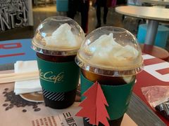 椰香伴咖伴沙-麦当劳(吴圩机场店)