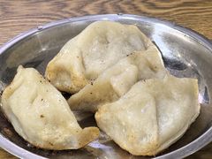 -黄阿姨锅贴大王(万航渡路店)