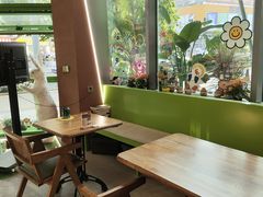 -Dragon Pizza•圆脸龙披萨·牛排餐厅