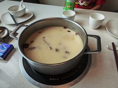 -煲王粤菜餐厅(中侨中心店)