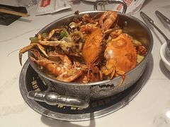 -七欣天香辣蟹火锅(闵行浦江欢乐颂店)