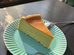-Two Birds One Stone·一石二鸟(诚品生活店)
