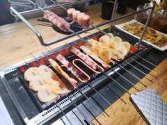 -悦屋老板娘的烤肉店(紫薇田园店)