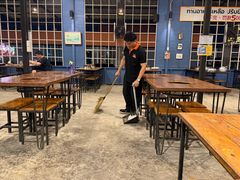 -芭提雅Amporn Seafood自助餐厅