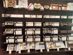 -Laderach 莱德拉(上海环贸iapm店)