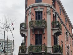 -巴公房子
