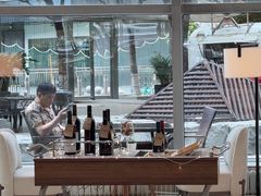 -Plush大堂酒廊(北京金融街威斯汀大酒店)