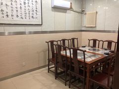 -壹条龙饭庄台基厂店