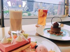 -杏荟旋转餐厅(广州爱群店)