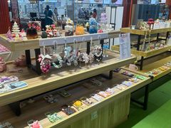 -郑在DIY·潮玩银饰绘画手作(中央大道旗舰店)