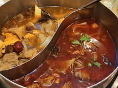 鸳鸯锅-筋头巴脑牛一锅(朝阳路总店)