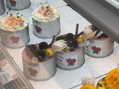 -花花卷卷·鲜食蛋糕(静安久光百货店)