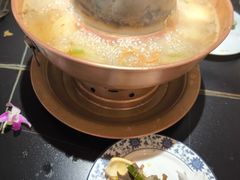 -京悦南门涮羊肉·羊蝎子火锅(田林路店)