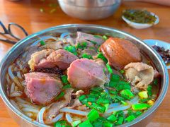 -遵义虾子张六羊肉粉(金码头店)