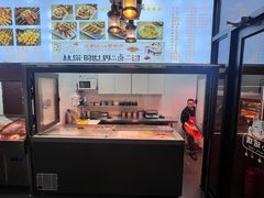-万记麻辣烫国展总店